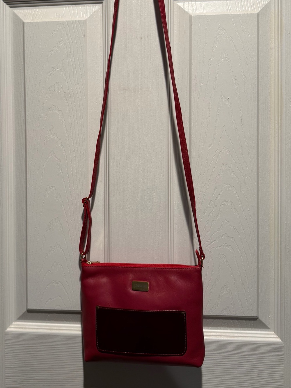 Livorno Red Italian Leather Crossbody Bag - Classic Everyday Style